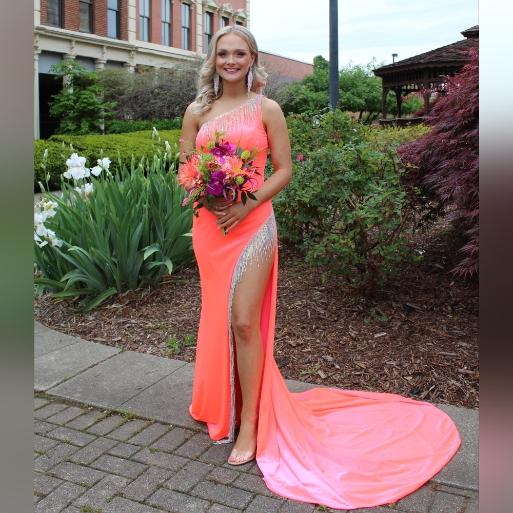 2023 Johnathan Kayne gown- sz 0 color- Flamingo